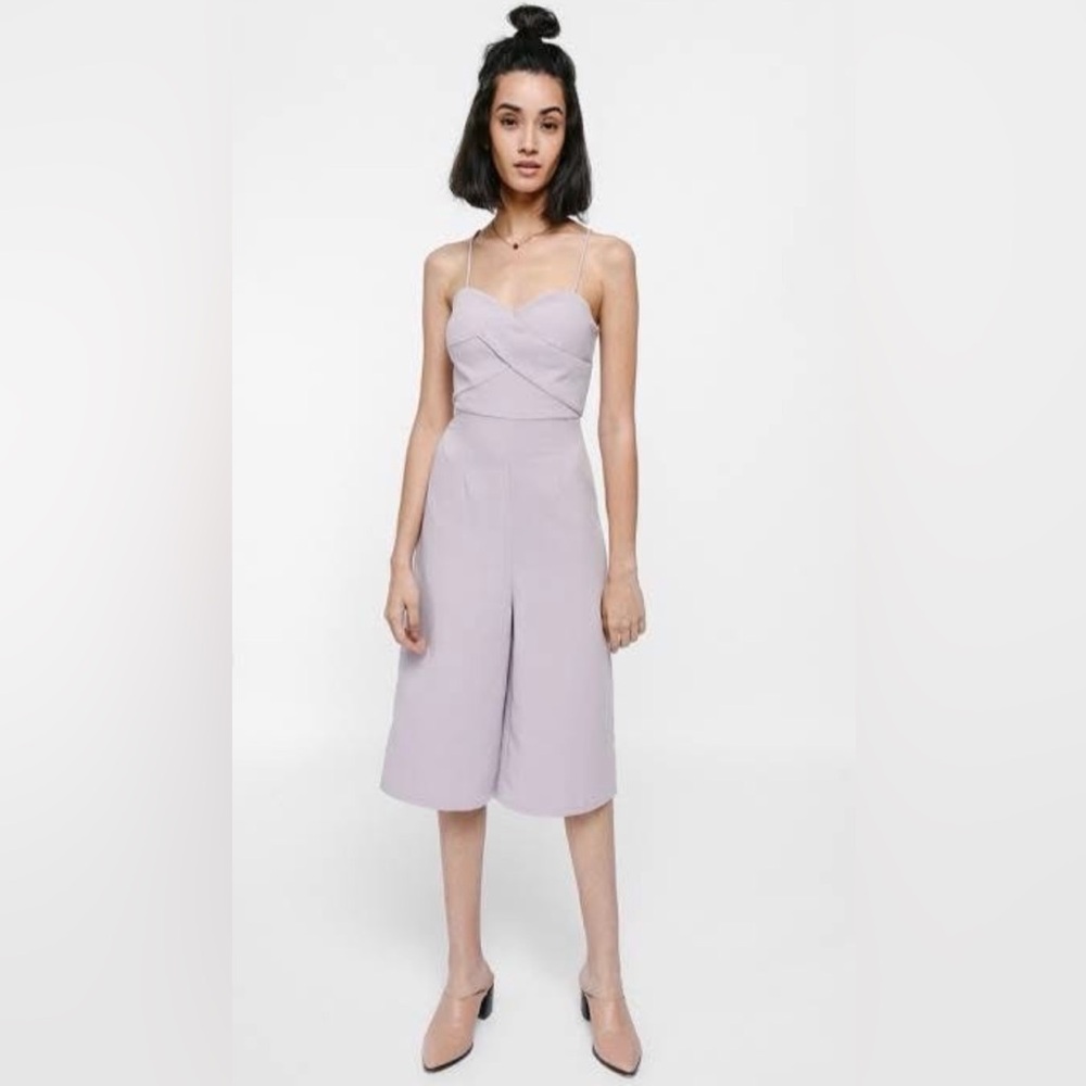 Sleeveless Lilac Cropped Jumpsuit with Spaghetti Straps